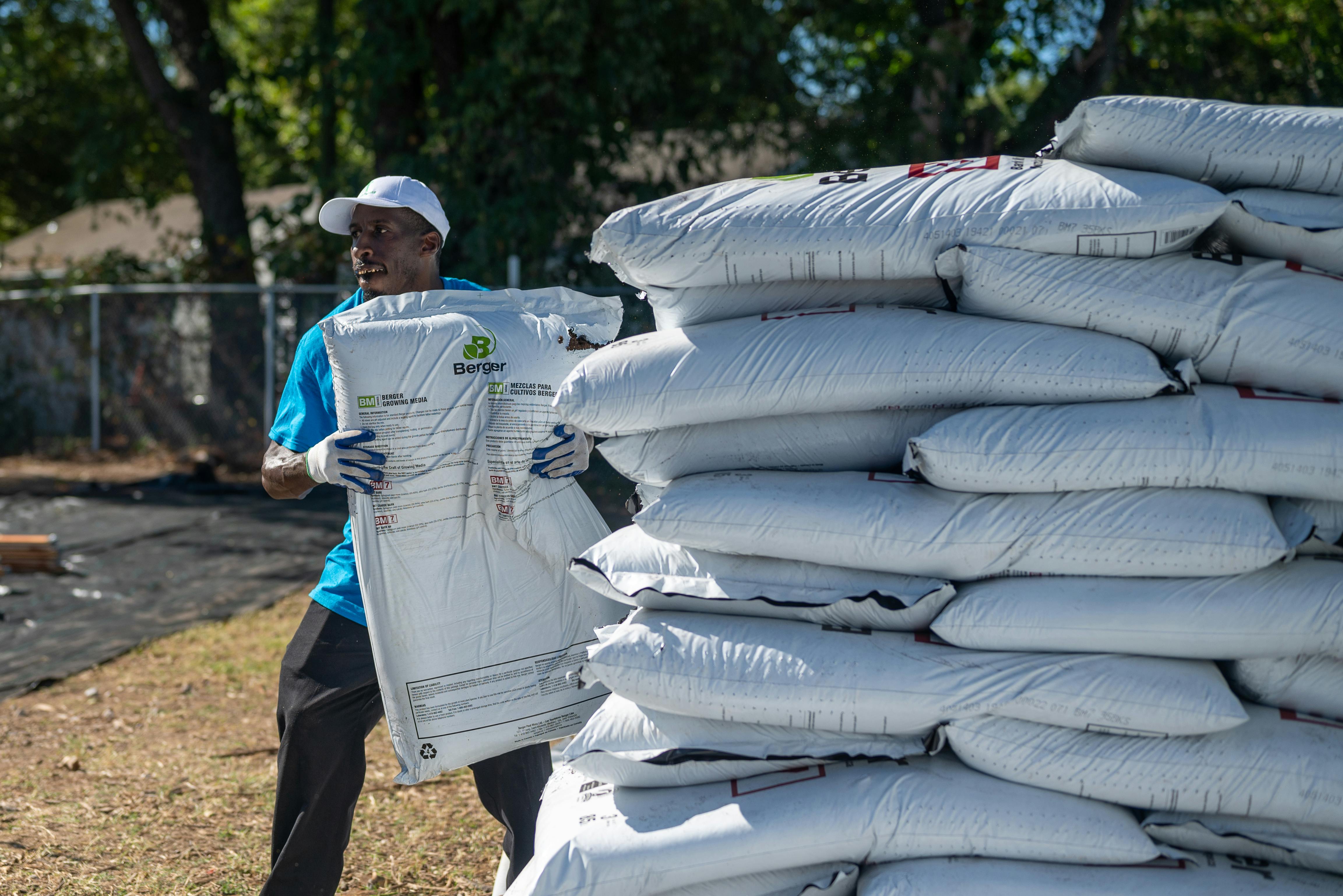 Mulch, Soil & Seed Packaging